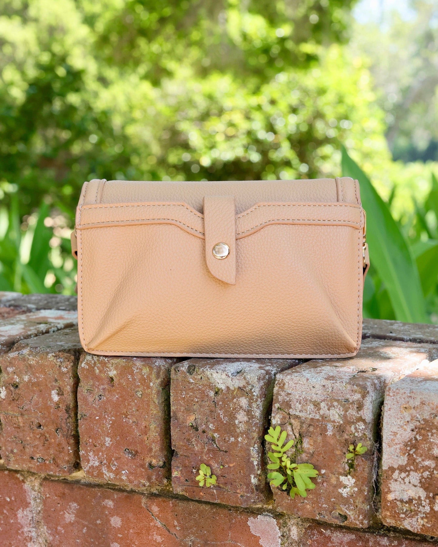 Maverick Crossbody with Pocket Tan PB