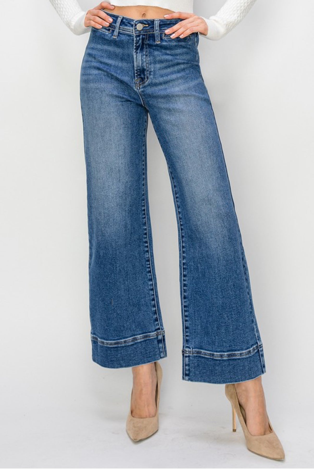 The Wide Crop High Rise Risen Jeans