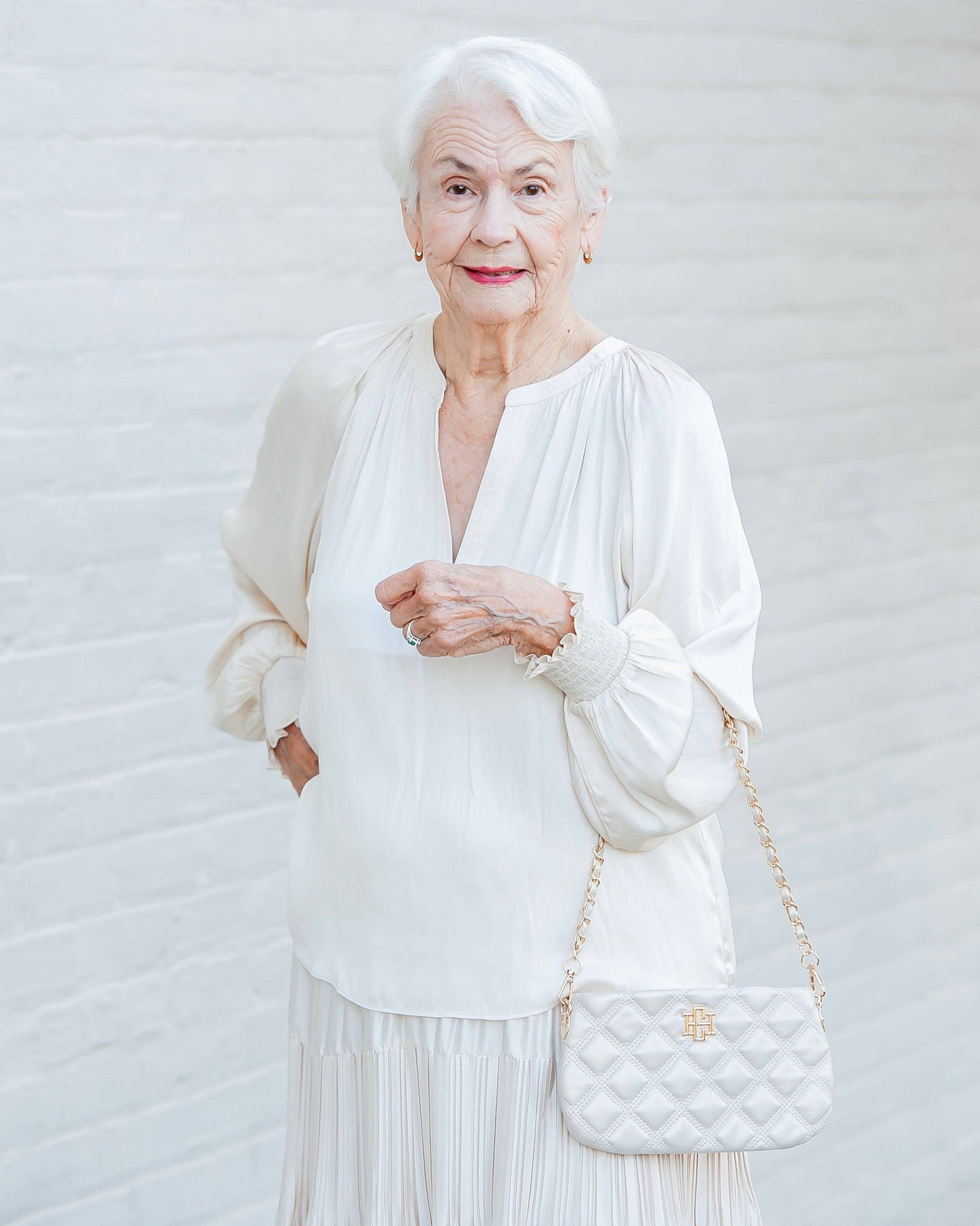 Livi Crossbody Pearl