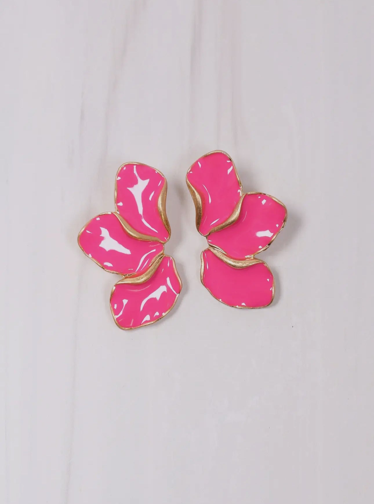 Vaughn Petal Fan Earrings Hot Pink