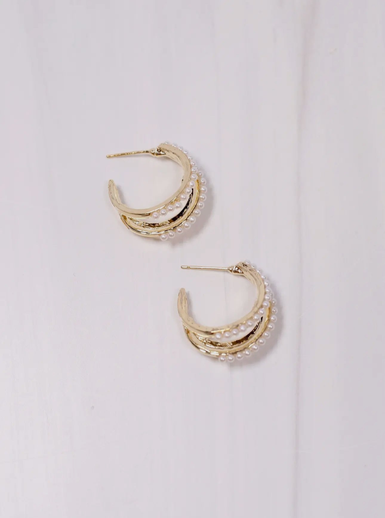 Coleville Pearl Hoop Earrings