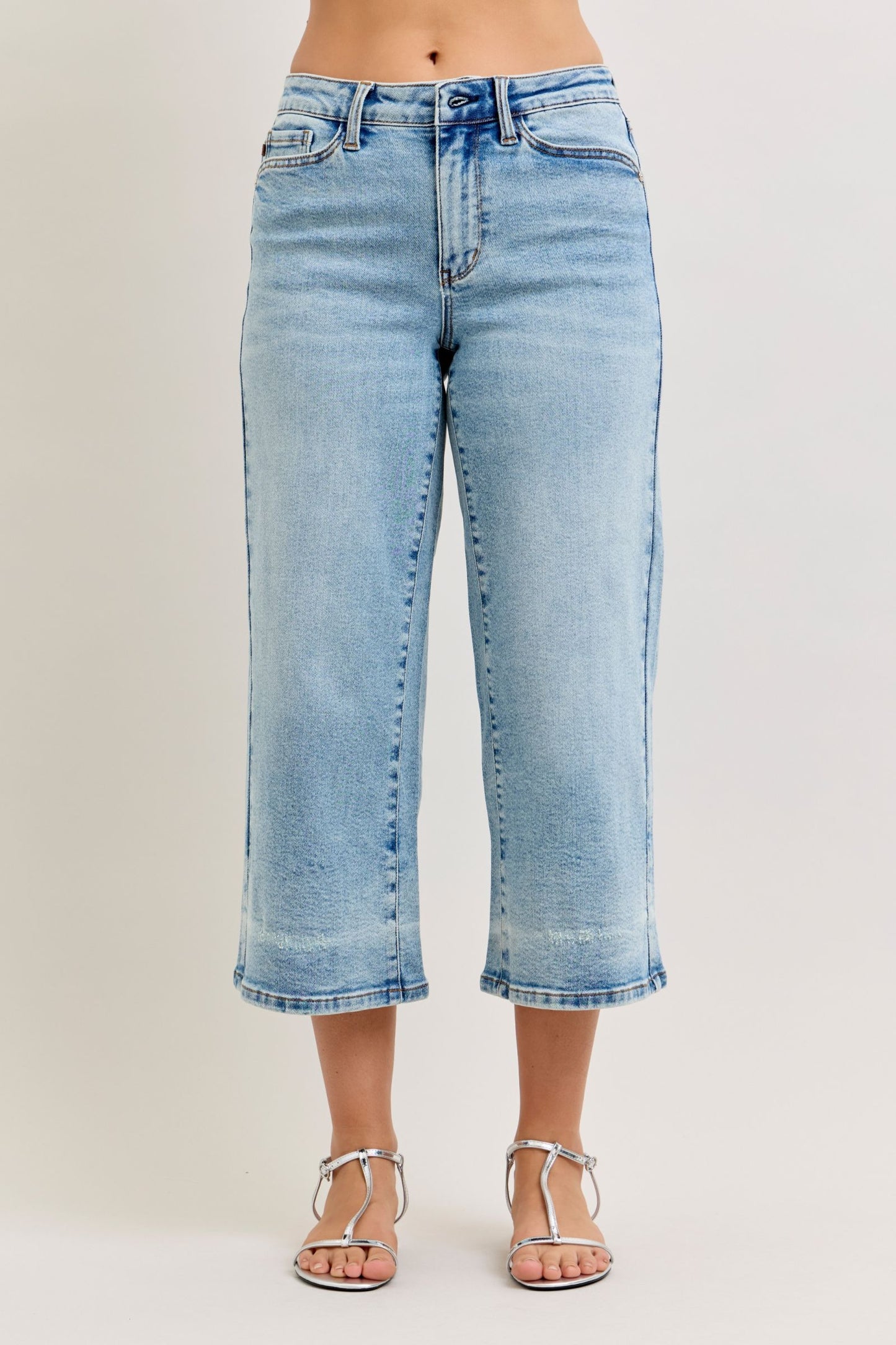 Judy Blue Light Wash Wide Crop Jeans