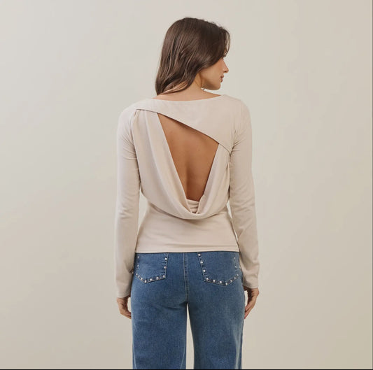 Falling For You Back Top