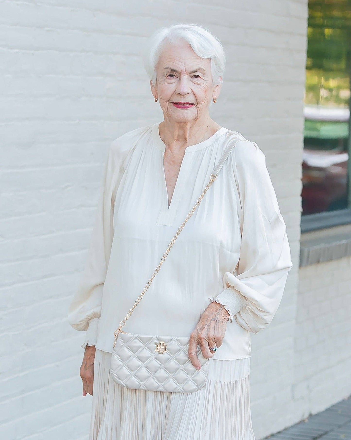 Livi Crossbody Pearl